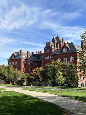 Wisconsin 7-Day Luxury Romantic Trip for Two