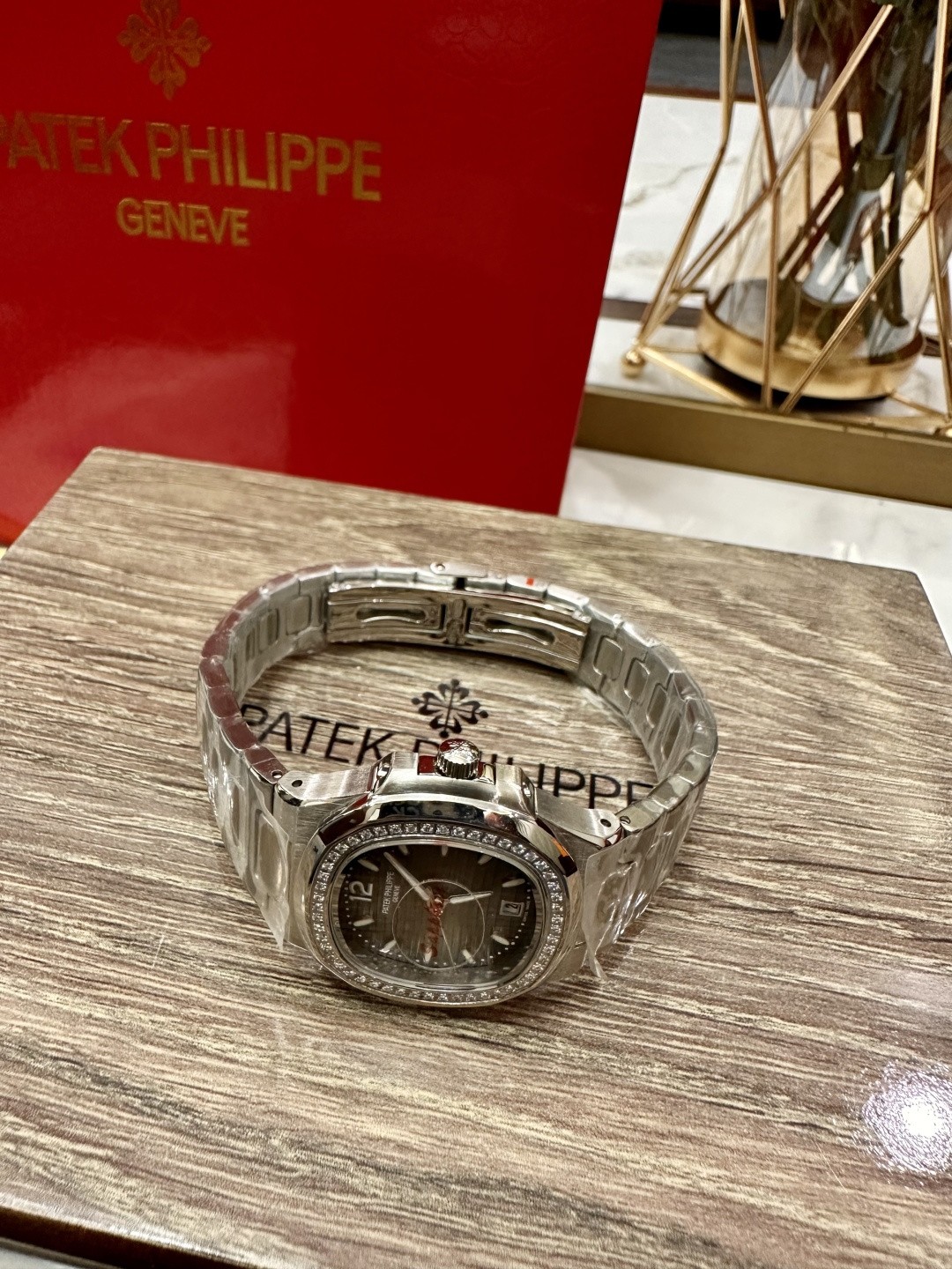 Patek Philippe Nautilus Ladies Automatic Watch