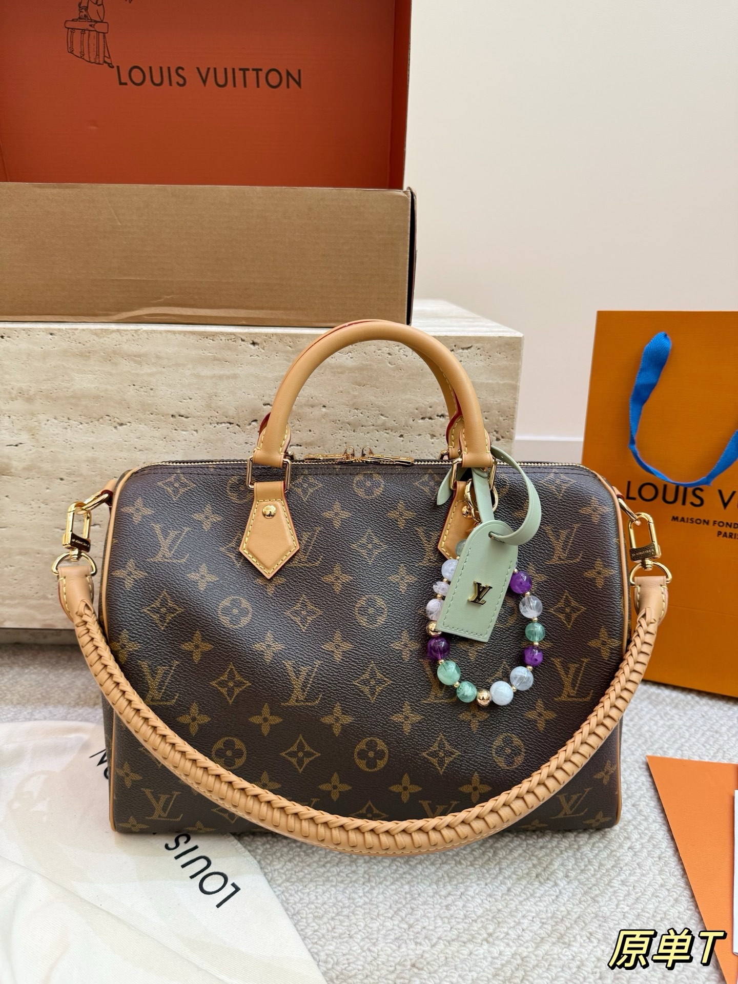 （Louis Vuitton）Speedy Soft 30 Lucky