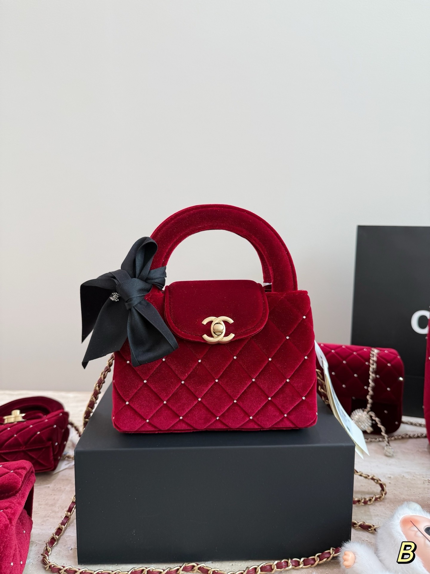 (Chanel) Mini Handbag.
