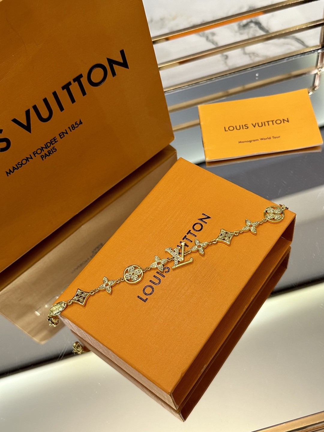 (Louis Vuitton) Bracelet à motif Monogram