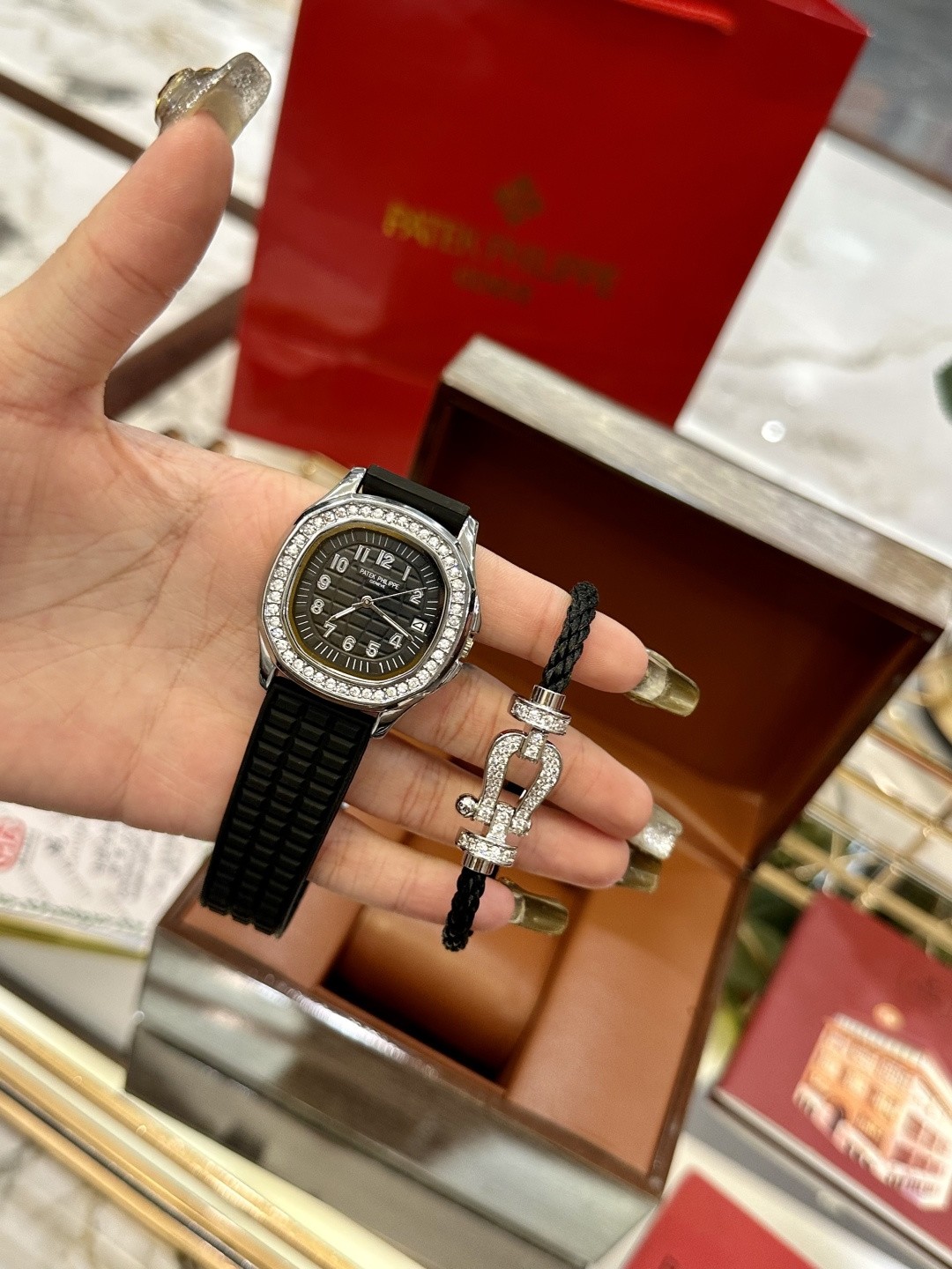 Patek Philippe Aquanaut Luce Quartz Watch