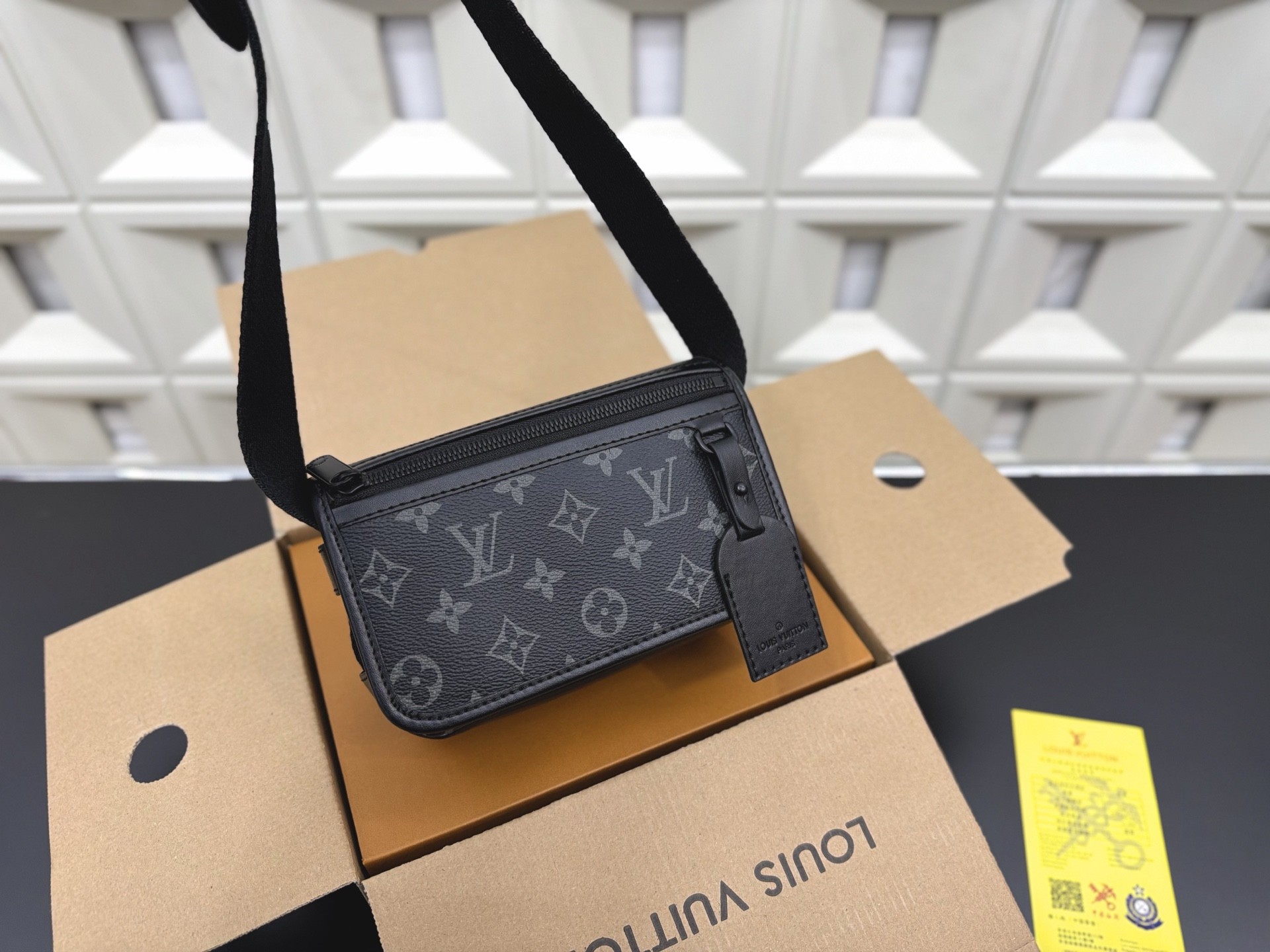 （Louis Vuitton）Bosphore