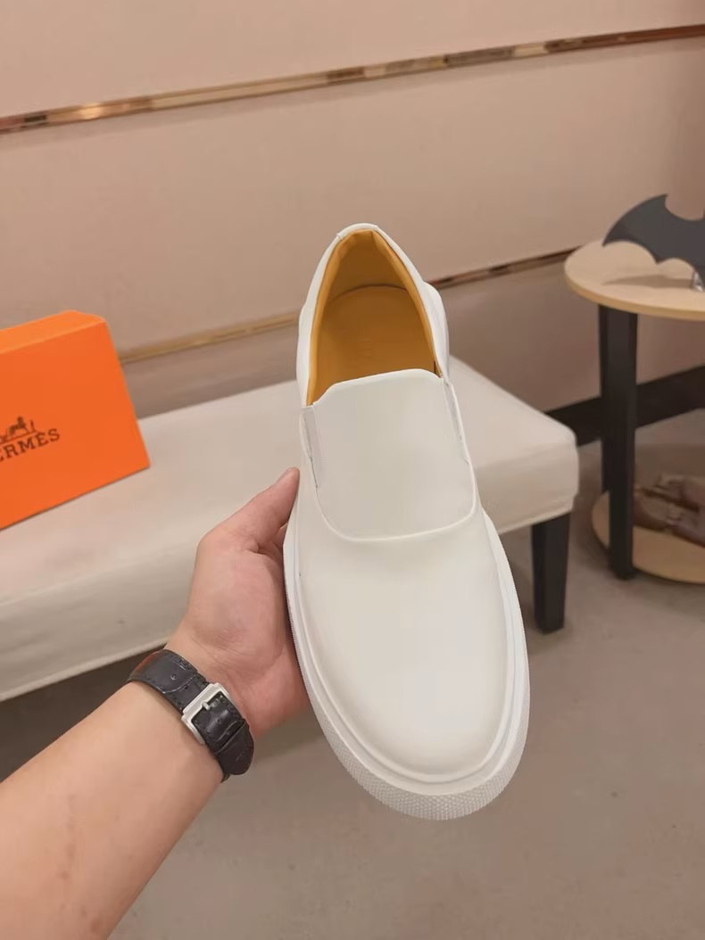 Hermès White Slip-On Loafers