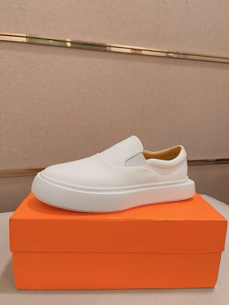 Hermès White Slip-On Loafers