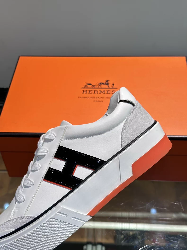 Hermès Deep sneakers.