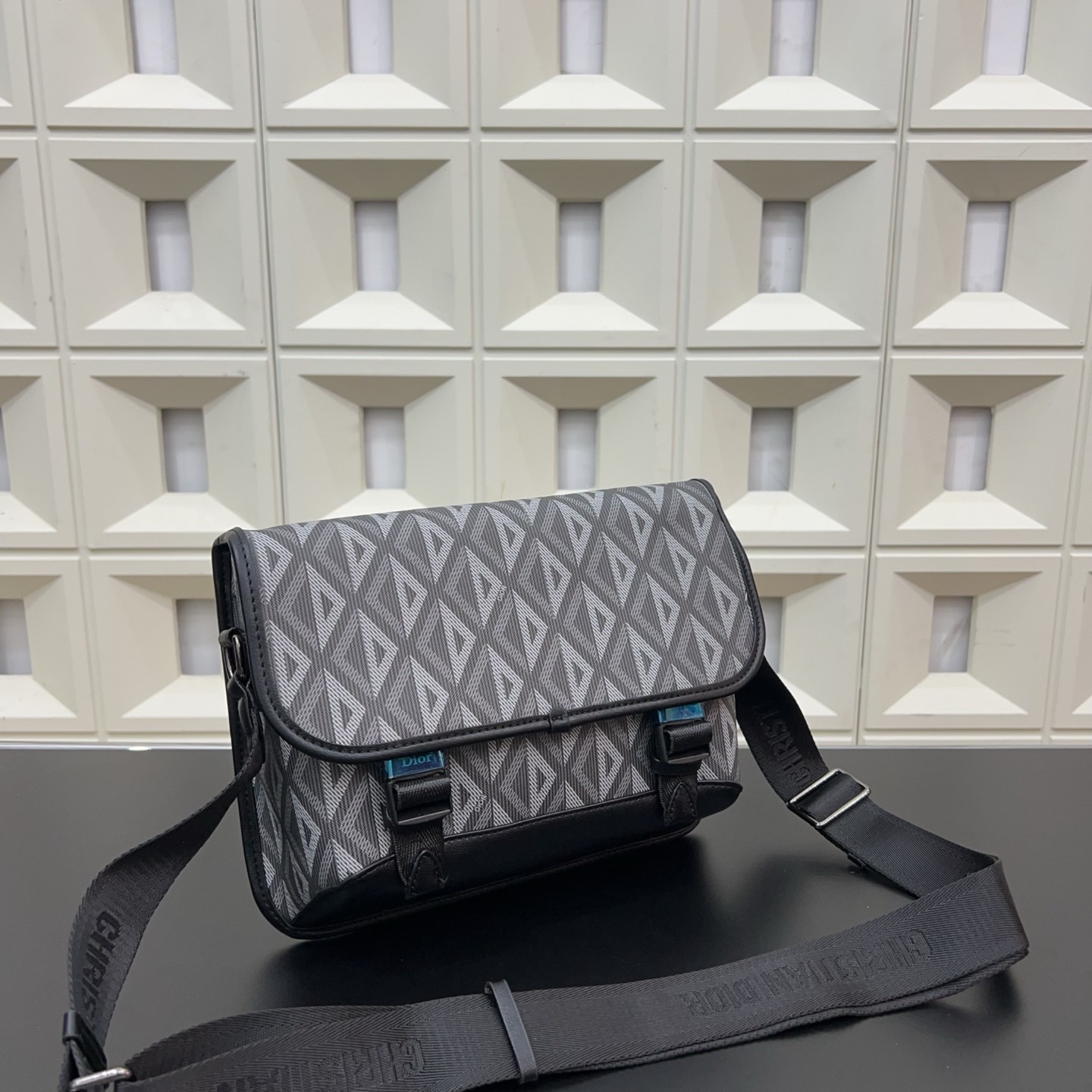 Sac messager à rabat pour homme Dior