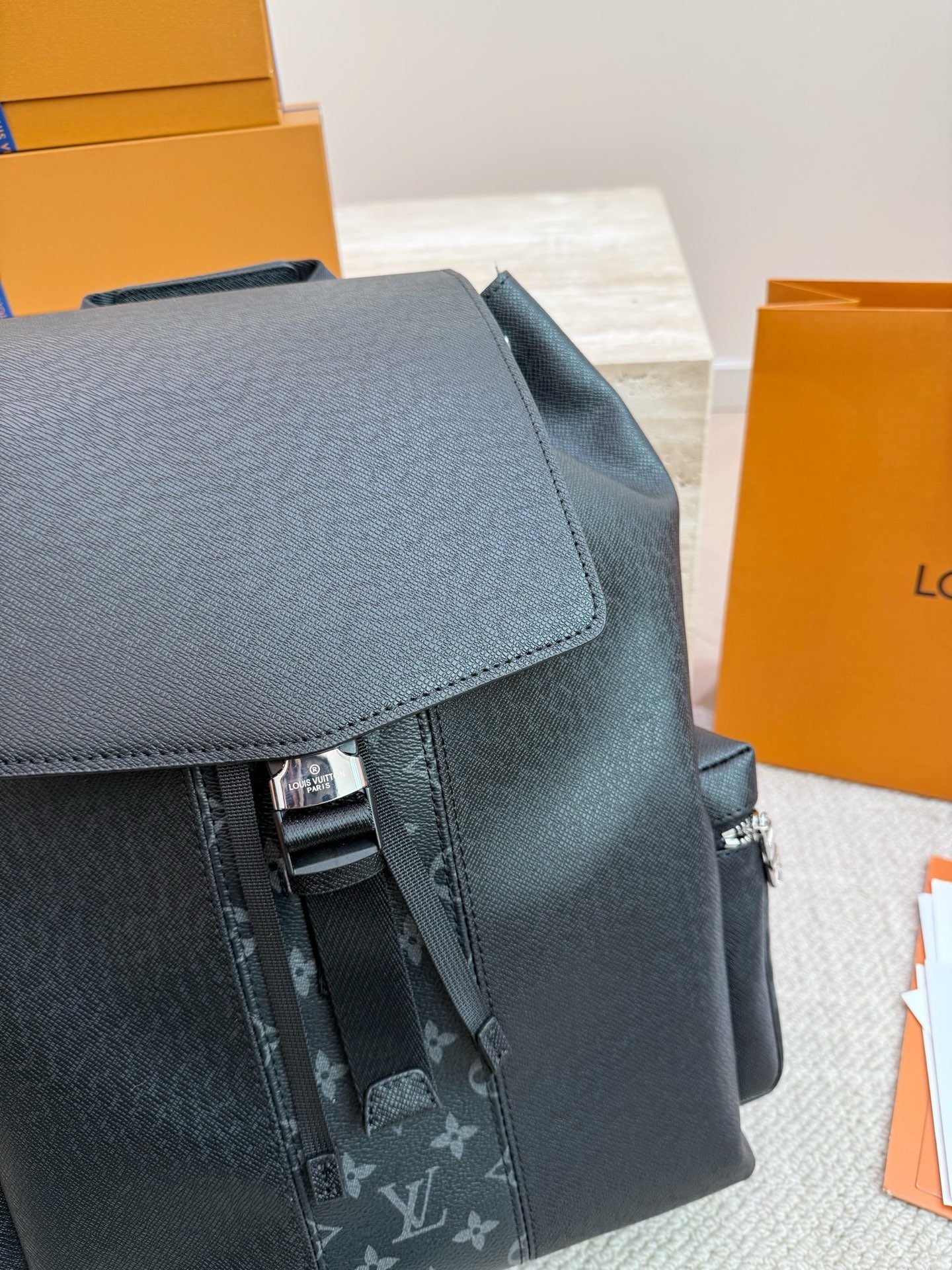 （Louis Vuitton）Outdoor