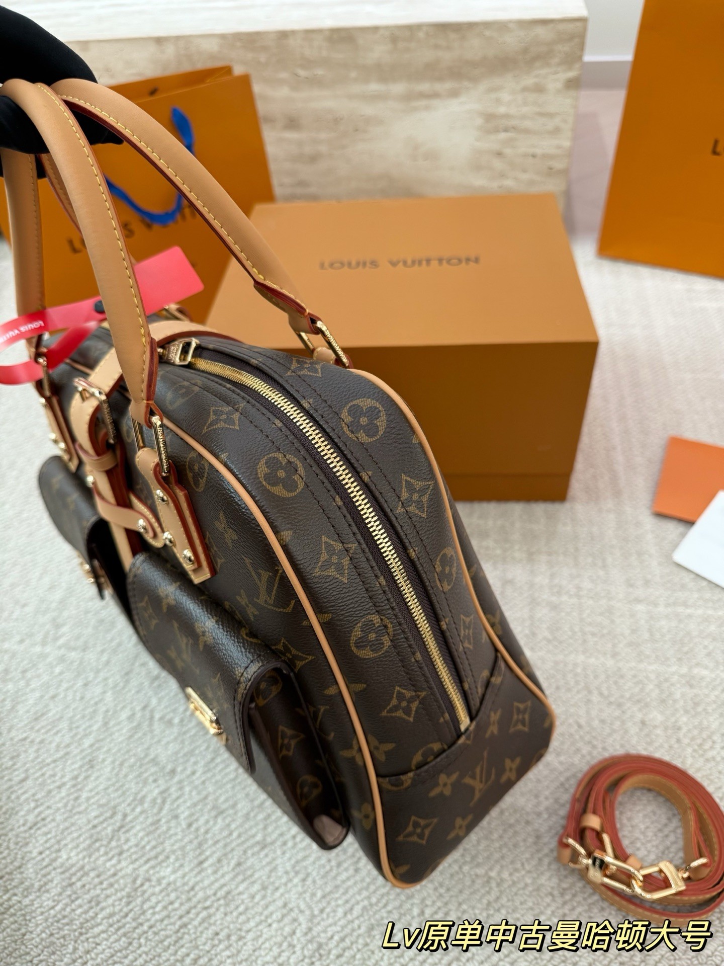 （Louis Vuitton）Monogram Manhattan GM