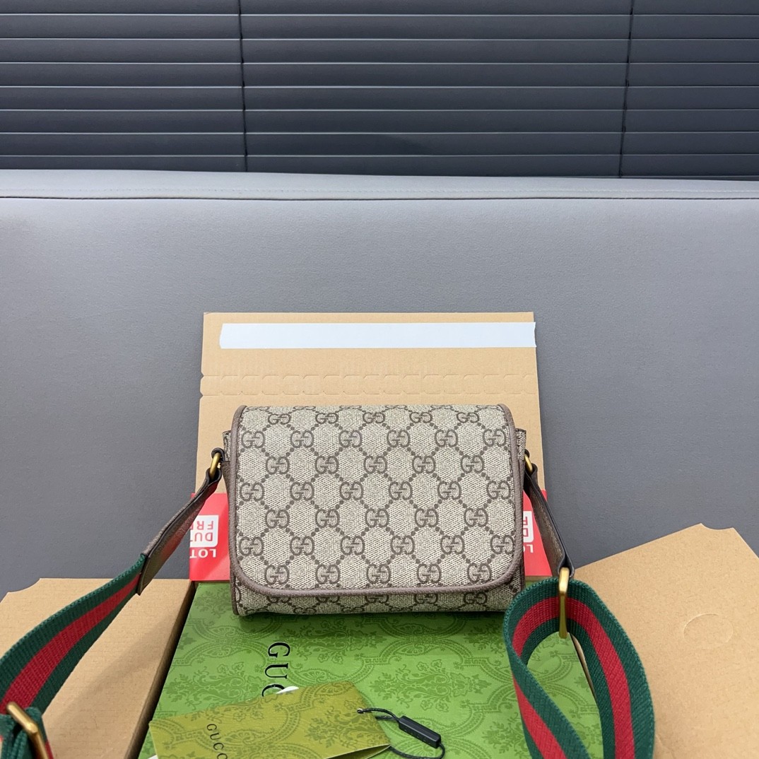 Gucci GG Supreme Canvas Crossbody Bag