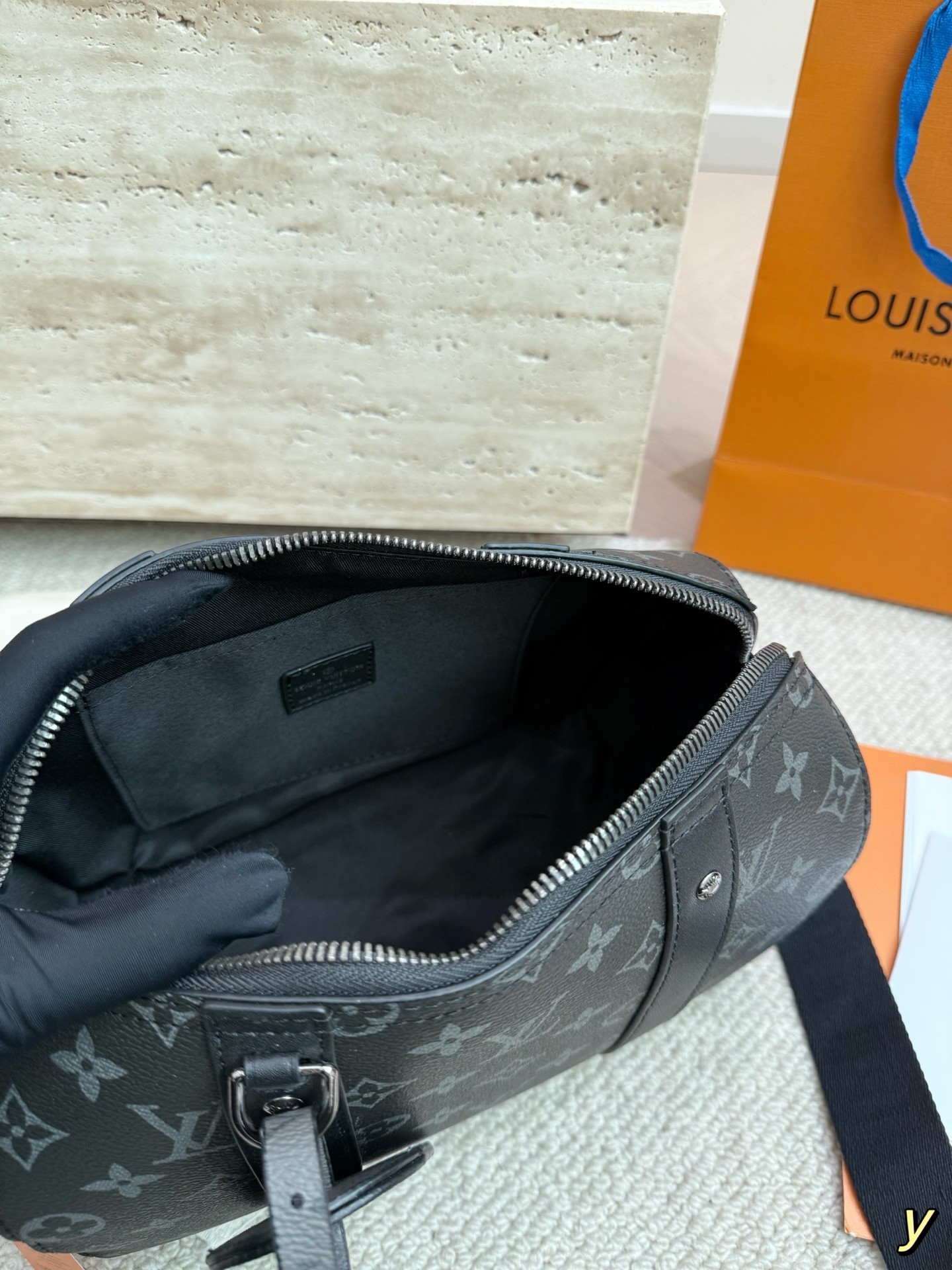 Louis Vuitton City Keepall