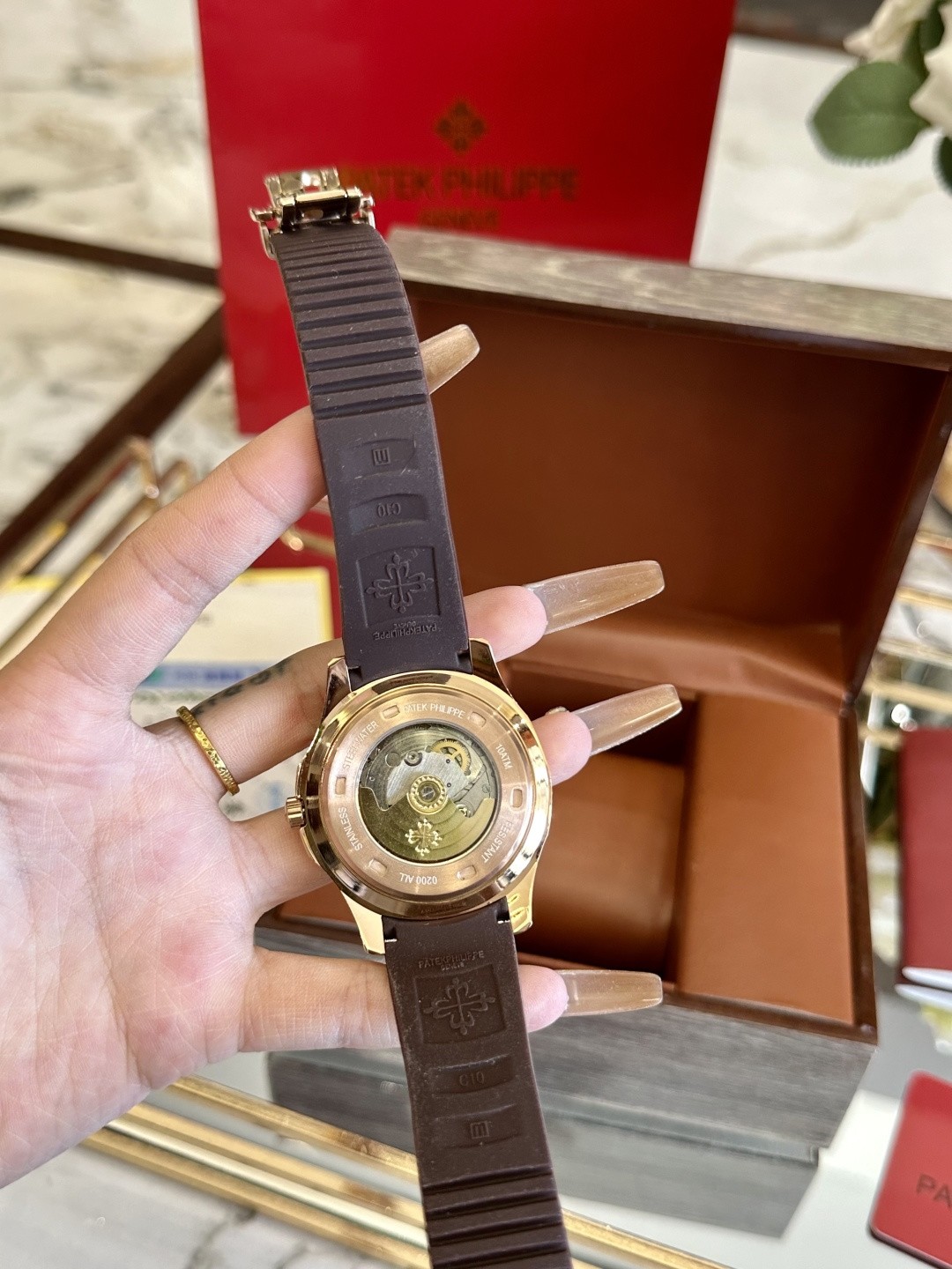 Patek Philippe Aquanaut Men's Automatic Wristwatch