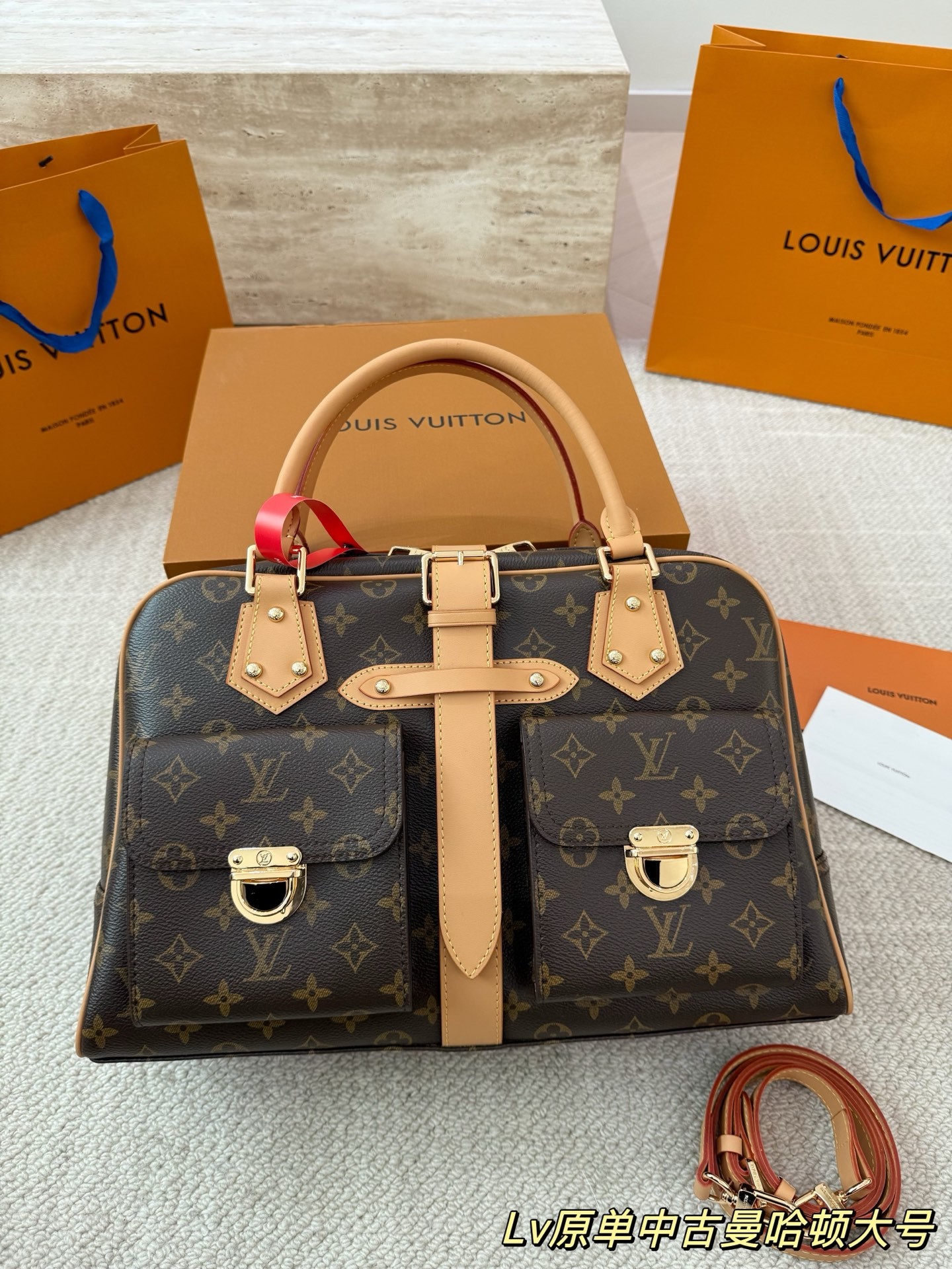 （Louis Vuitton）Monogram Manhattan GM