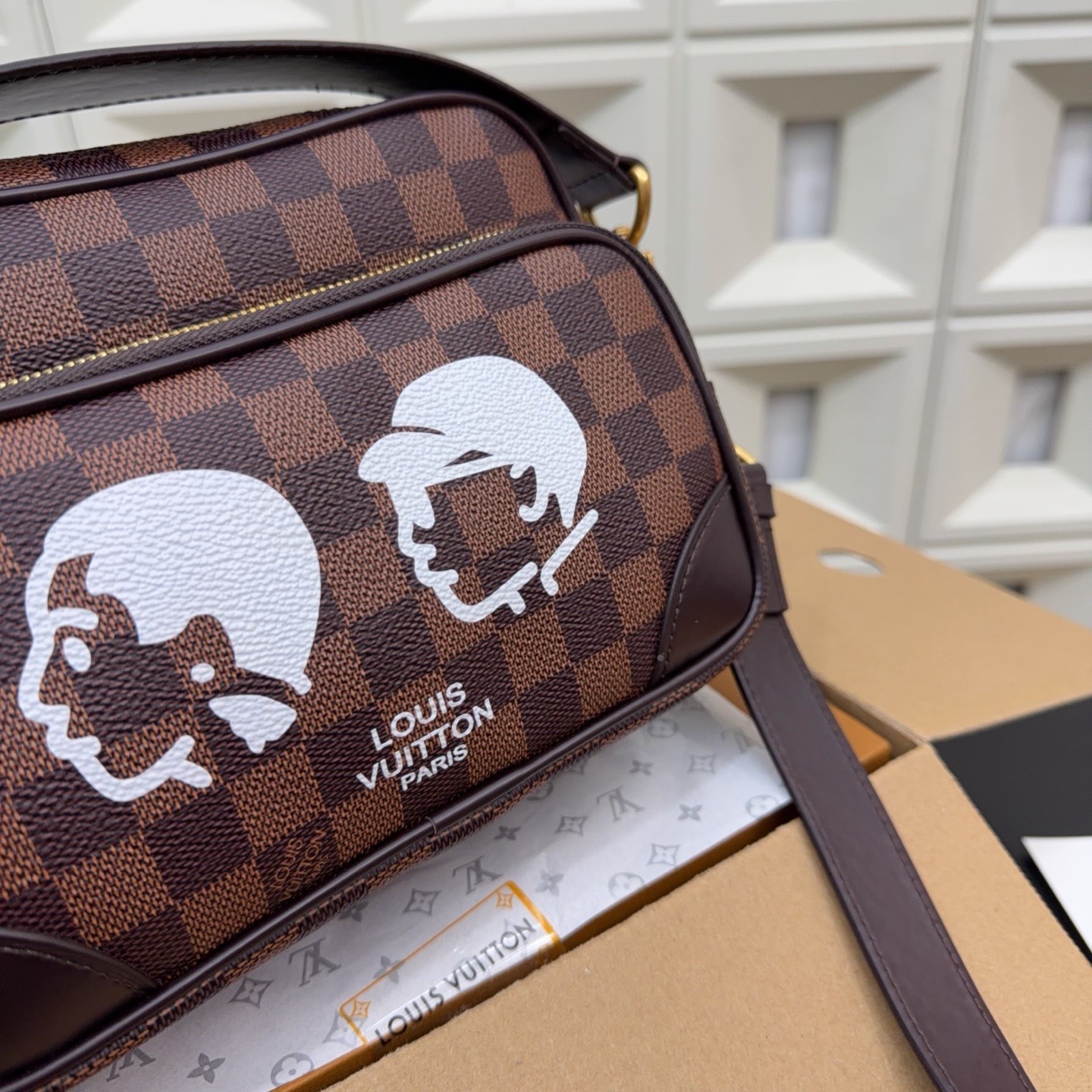 （Louis Vuitton） Damier Phriendship