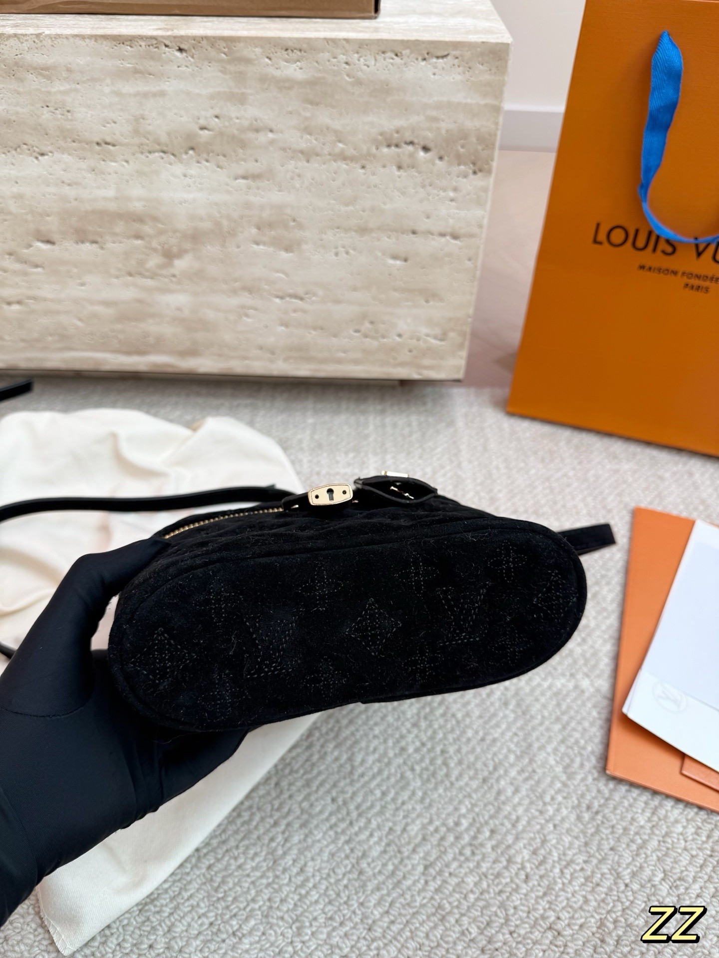 Louis Vuitton   Vanity PM