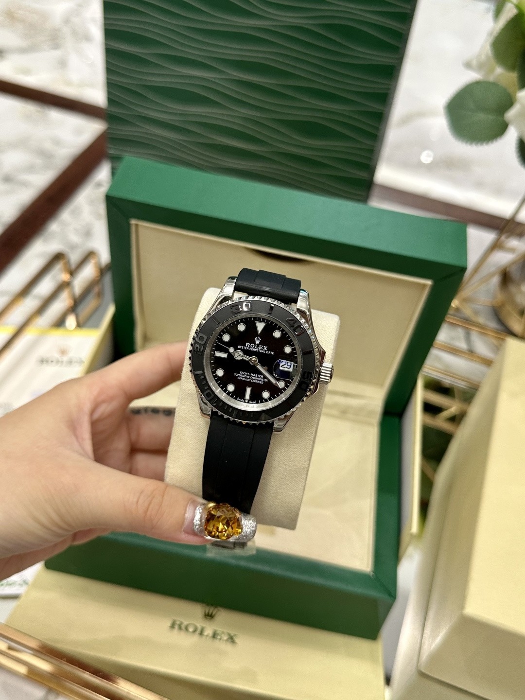 Rolex Yacht-Master 42