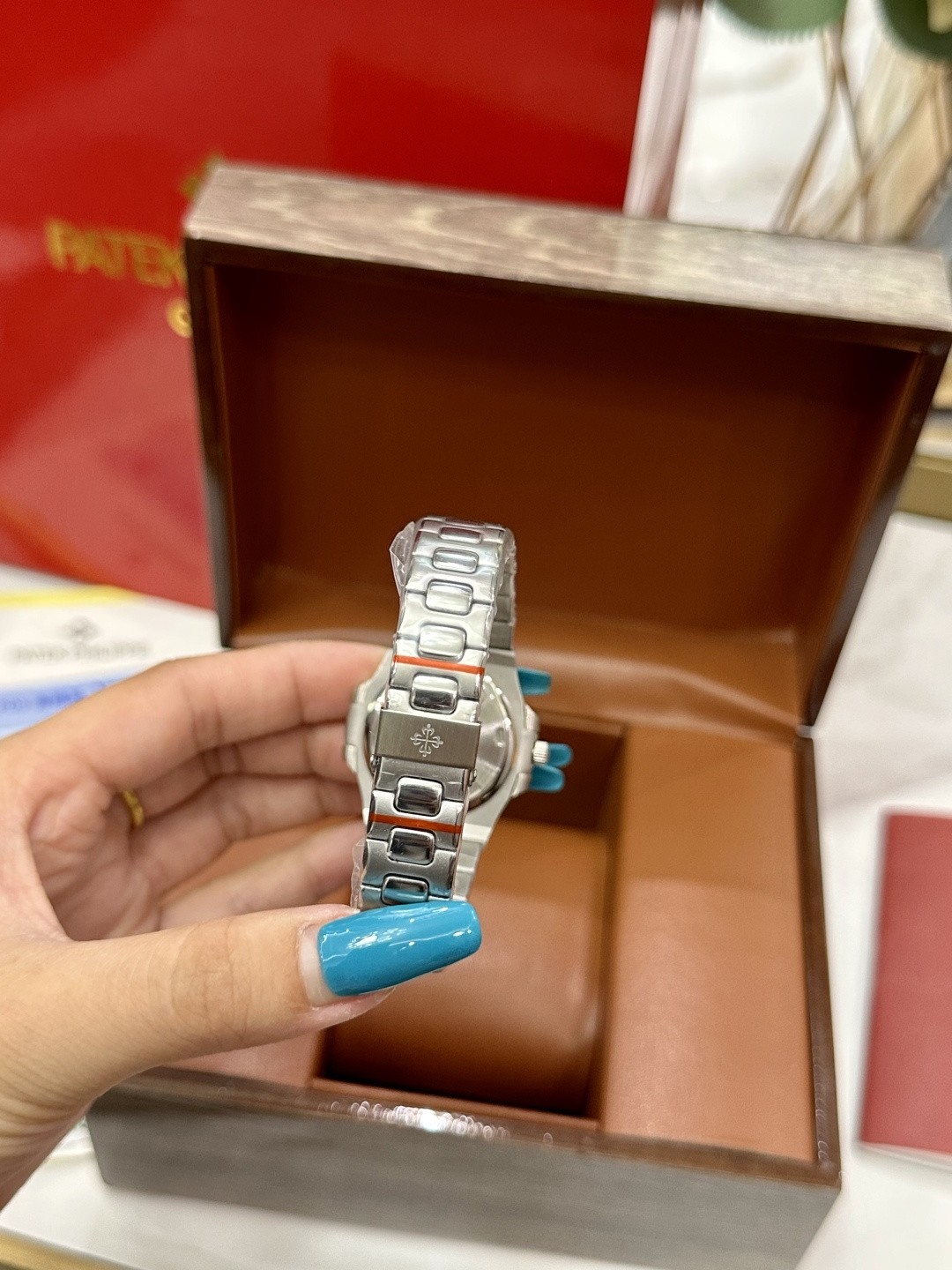 Patek Philippe Nautilus Ladies Automatic Watch