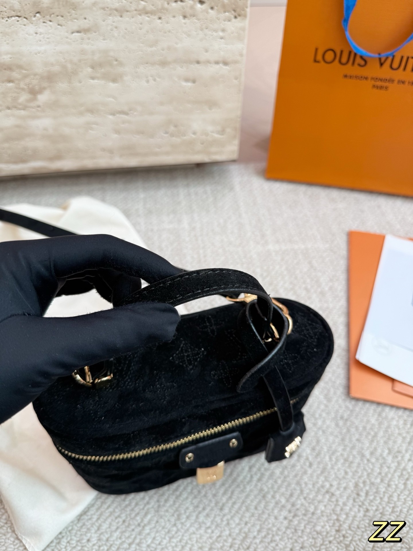 Louis Vuitton   Vanity PM