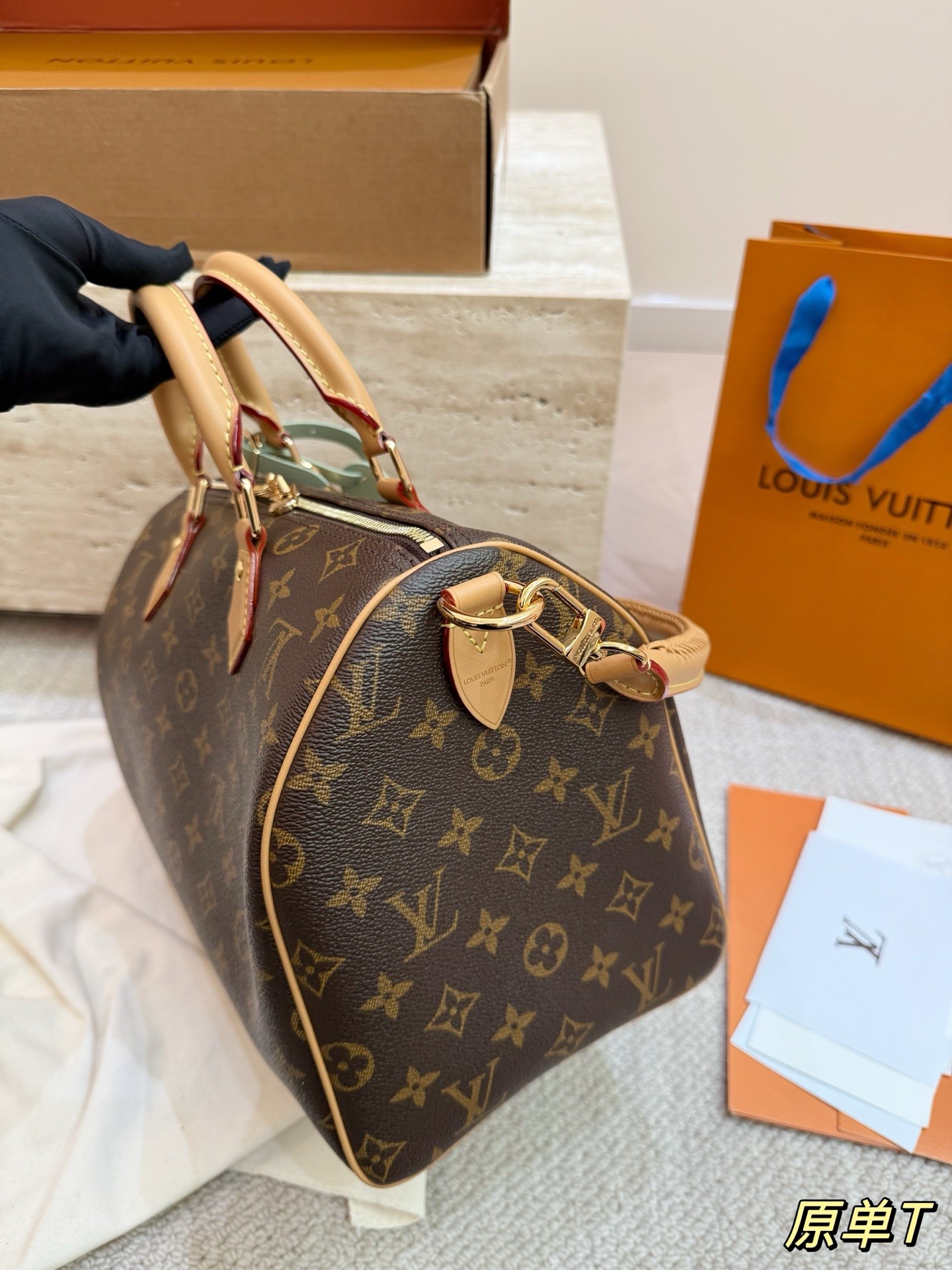 （Louis Vuitton）Speedy Soft 30 Lucky