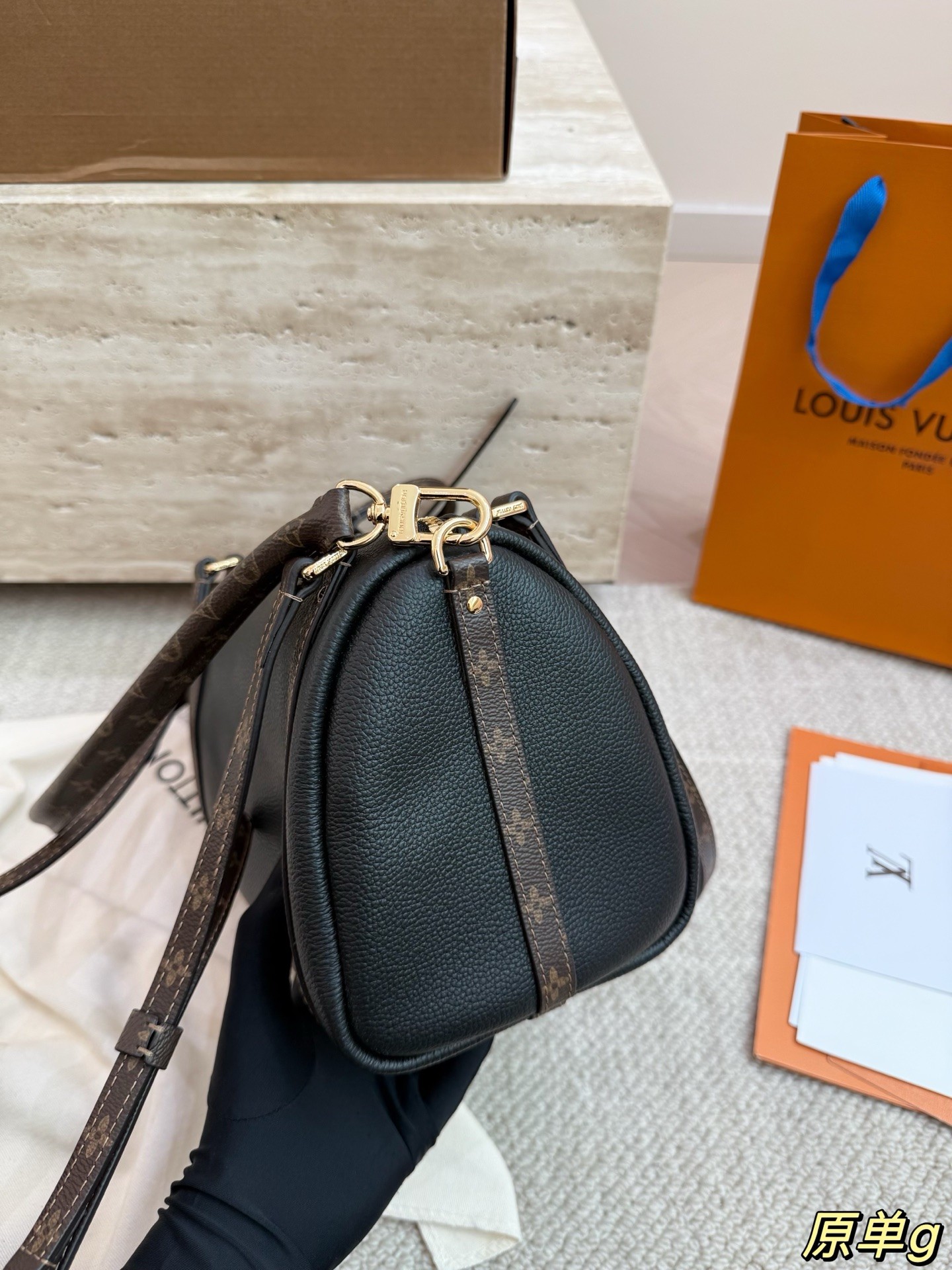 （Louis Vuitton） Express PM