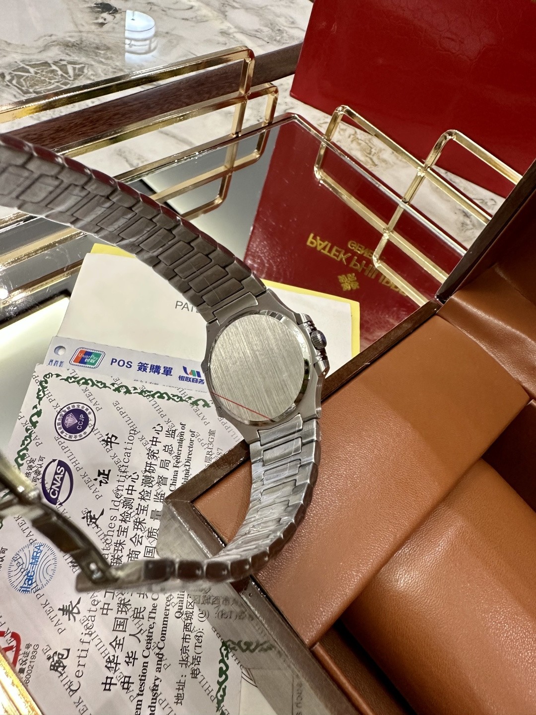 Patek Philippe Nautilus Ladies Automatic Watch