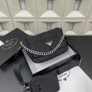 (Prada) Re-Nylon Shoulder Bag