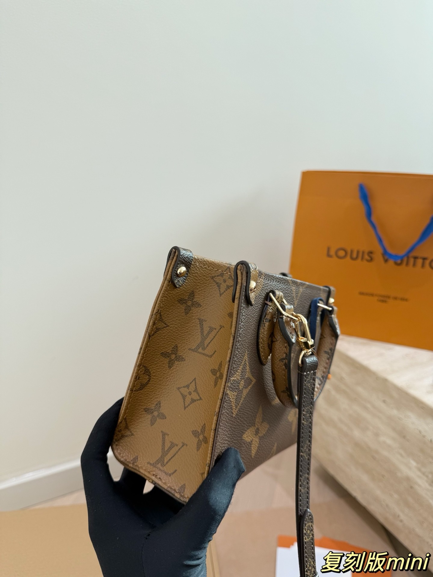 （Louis Vuitton） OnTheGo BB