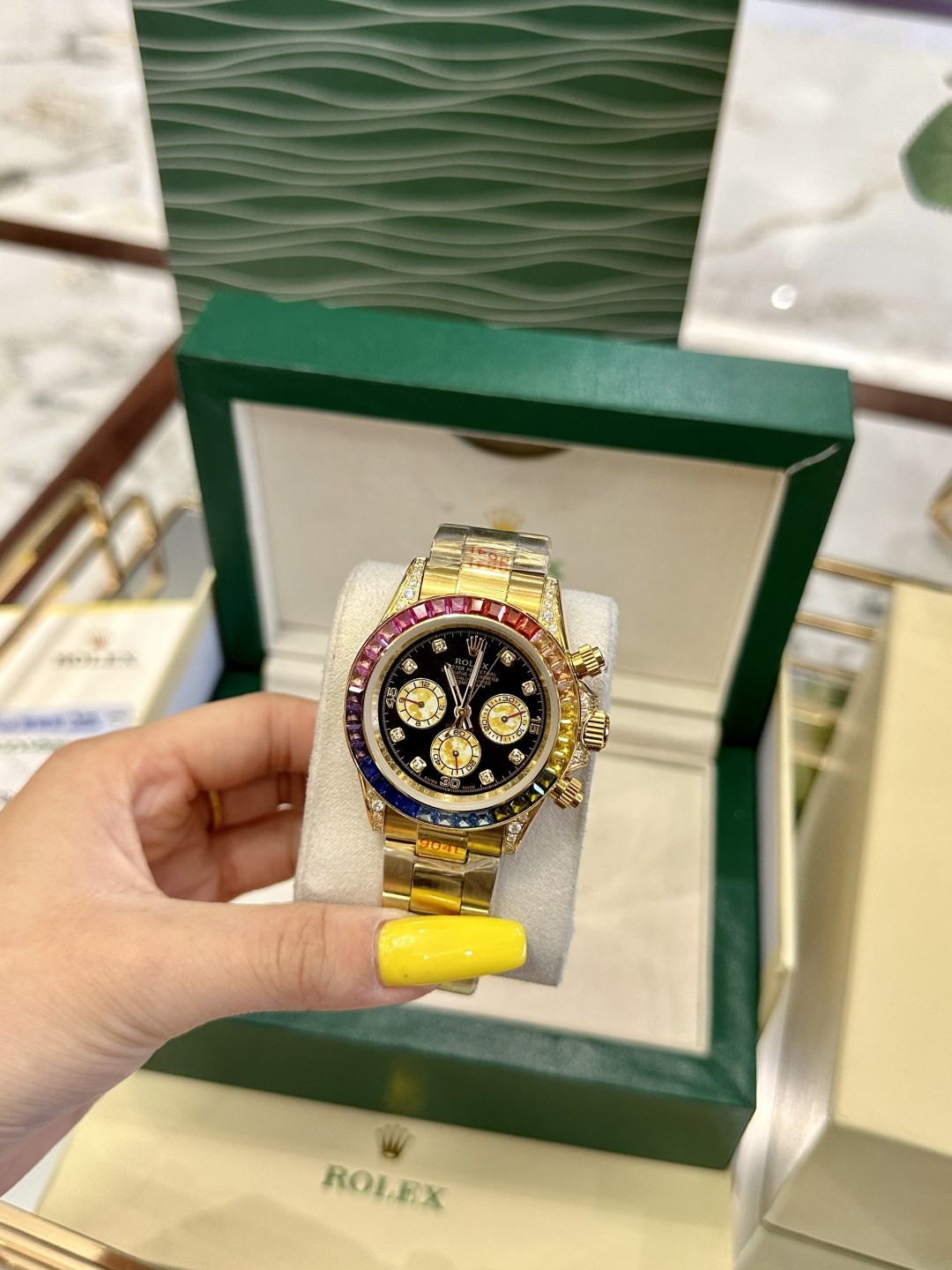 Rolex Cosmograph Daytona “Rainbow”