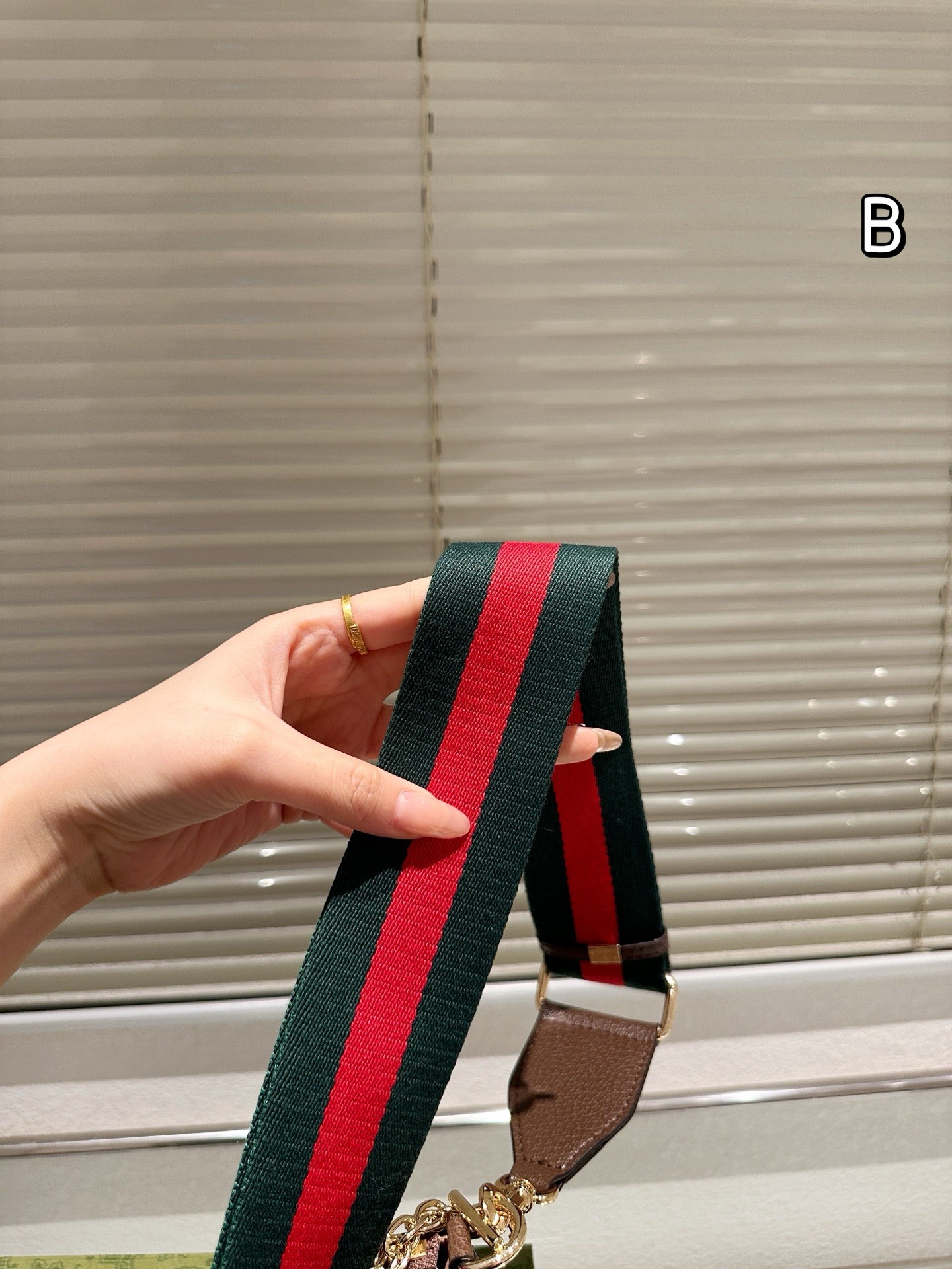 Gucci Ophidia Small Handbag