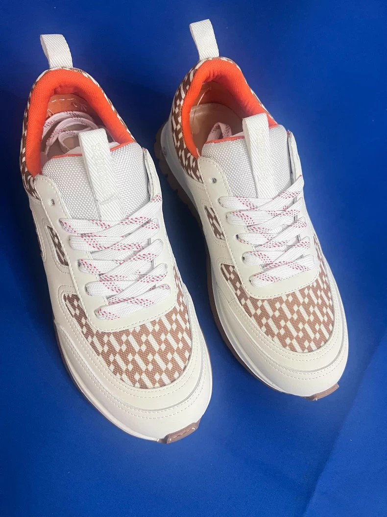 (Hermès) Boomerang Series Sneakers