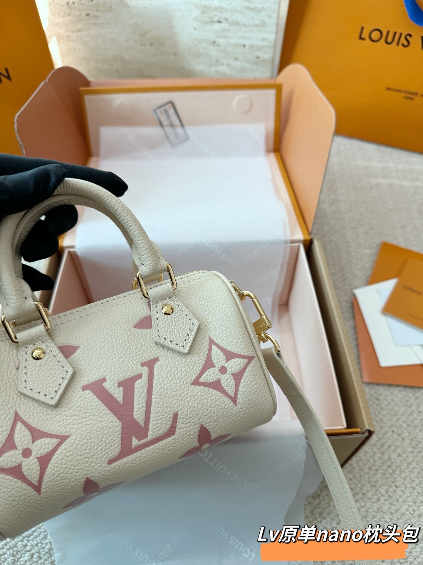 （Louis Vuitton） Nano Speedy