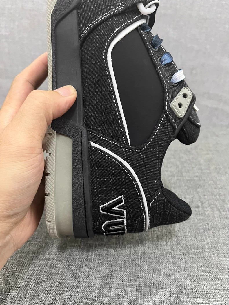 (Louis Vuitton) LV Trainer Sneakers