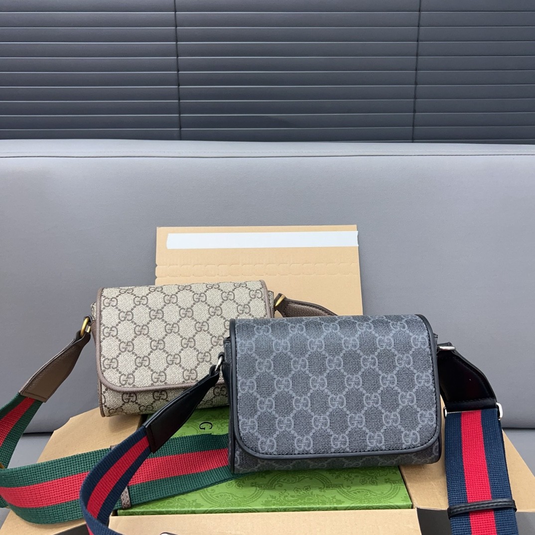 Gucci GG Supreme Canvas Crossbody Bag