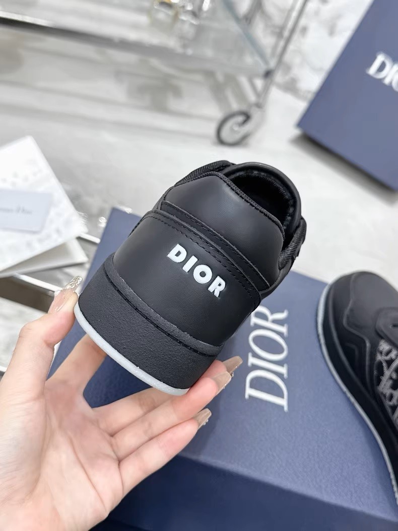 Dior B27 Low-Top Sneakers
