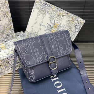 Sac messager à rabat Dior Daily