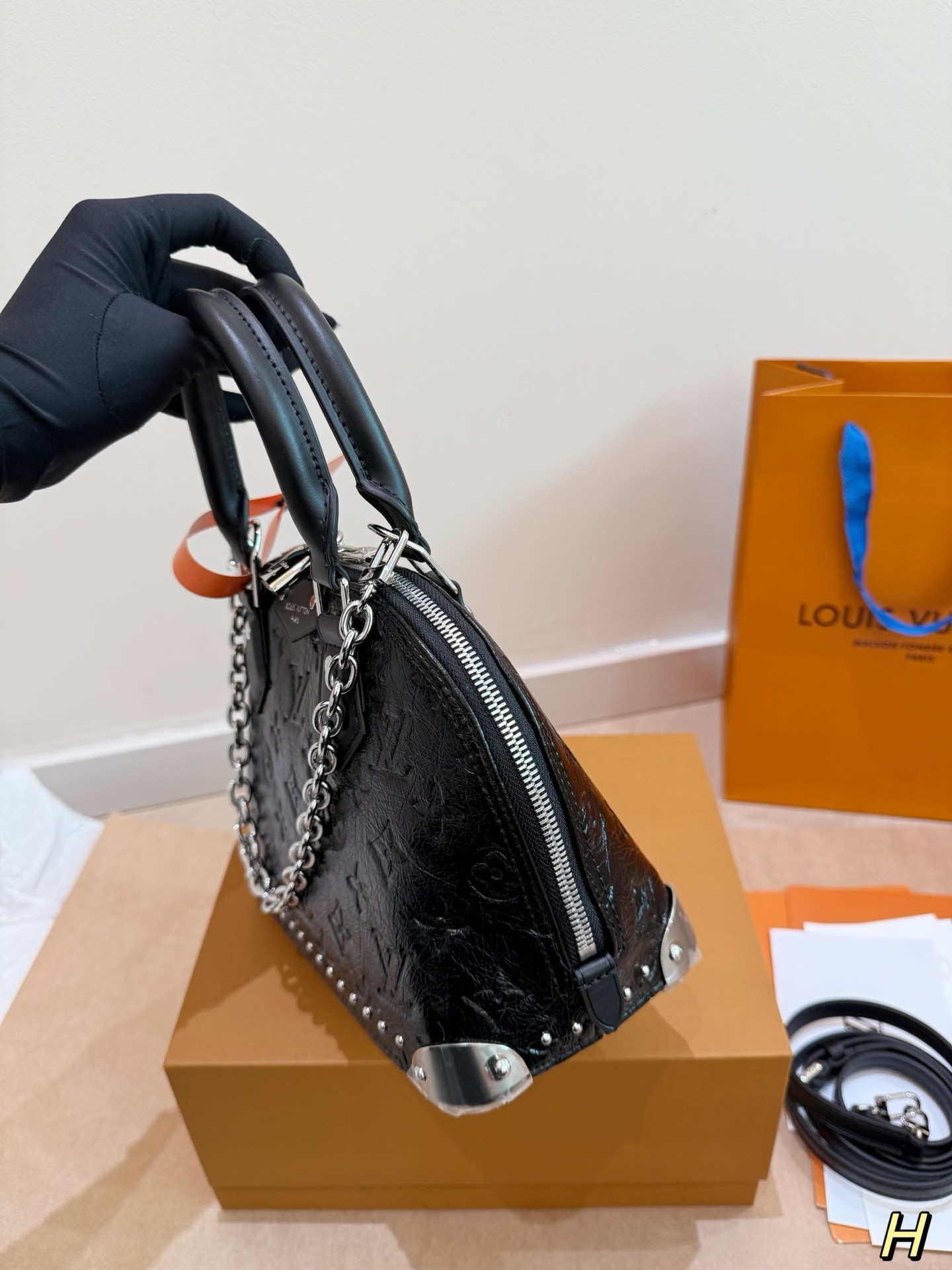 （Louis Vuitton） Alma Trunk BB