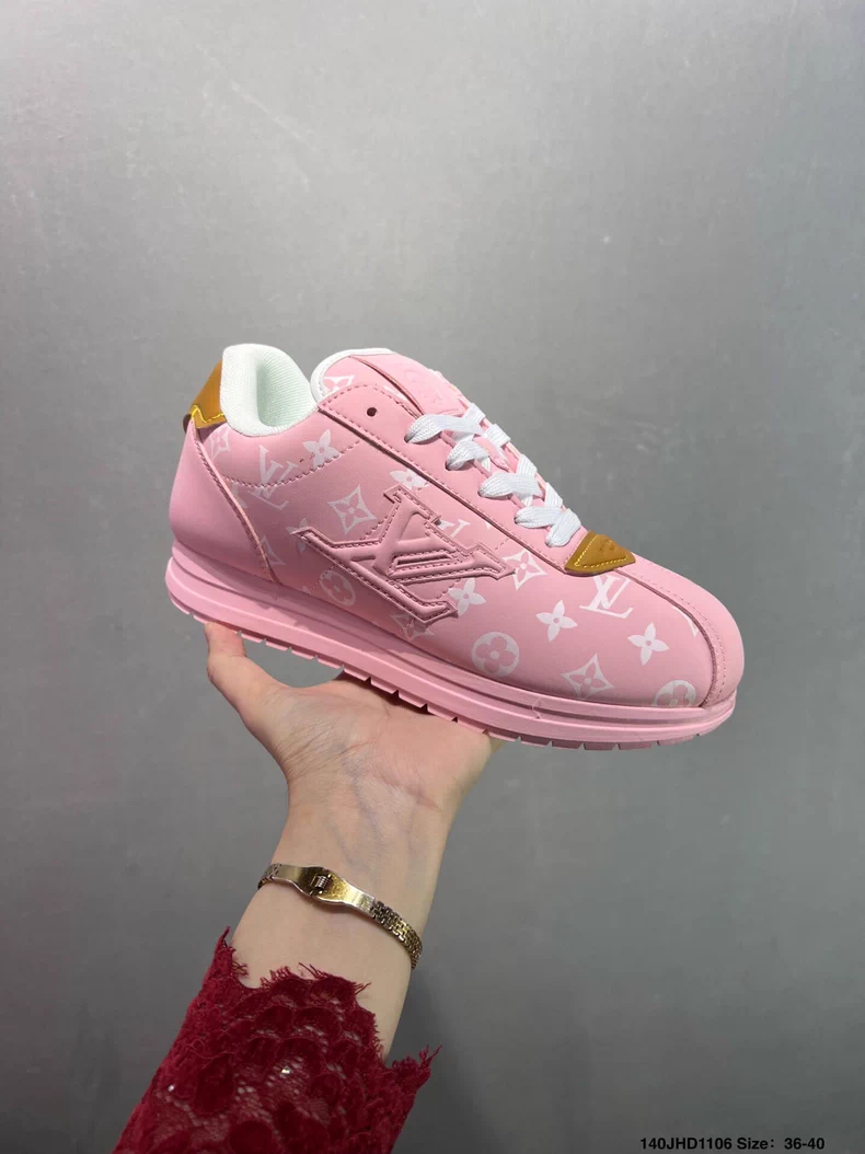 (Louis Vuitton) has launched the LV Buttersoft sneakers.