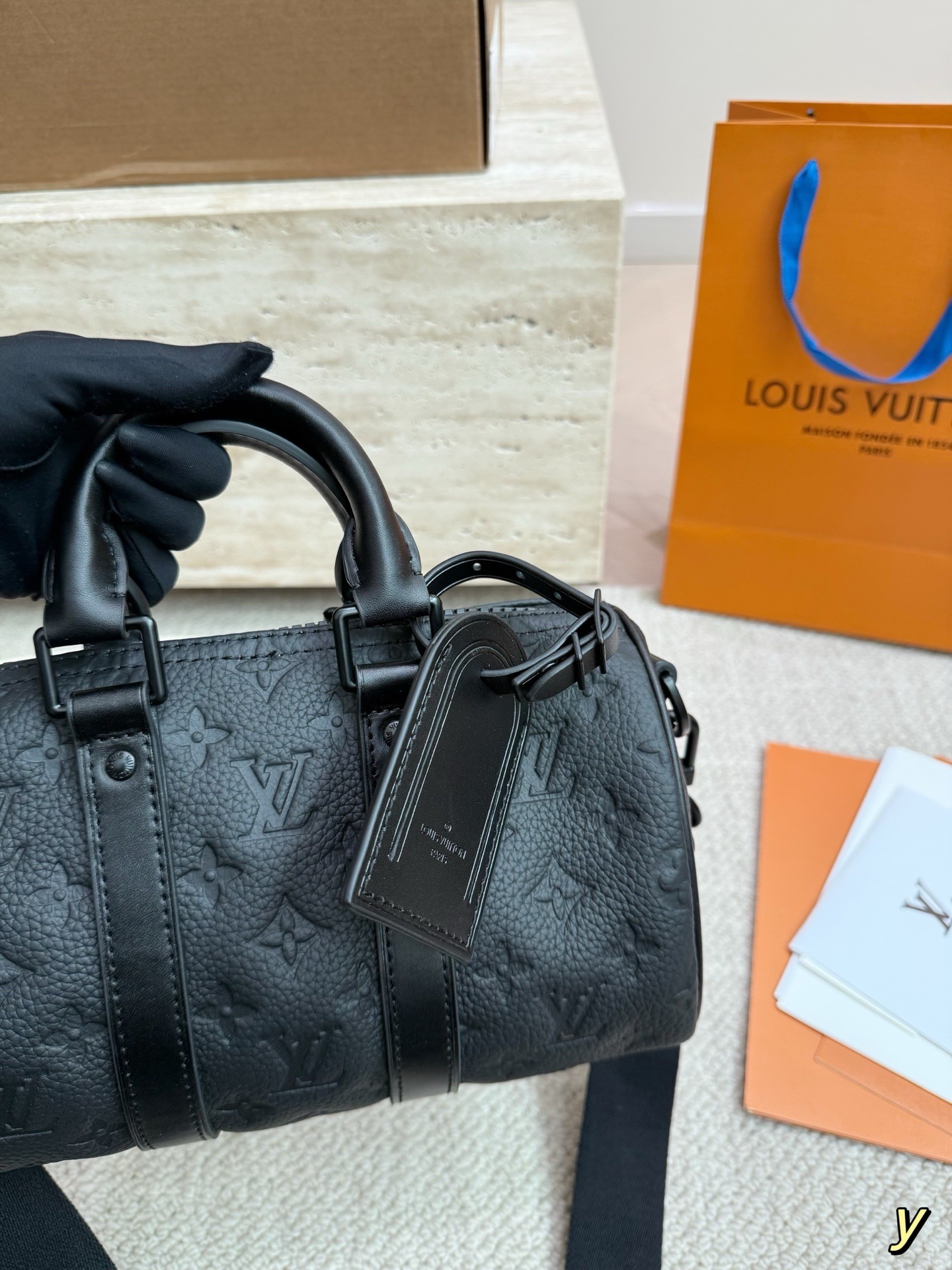 （Louis Vuitton）Keepall Bandoulière 25