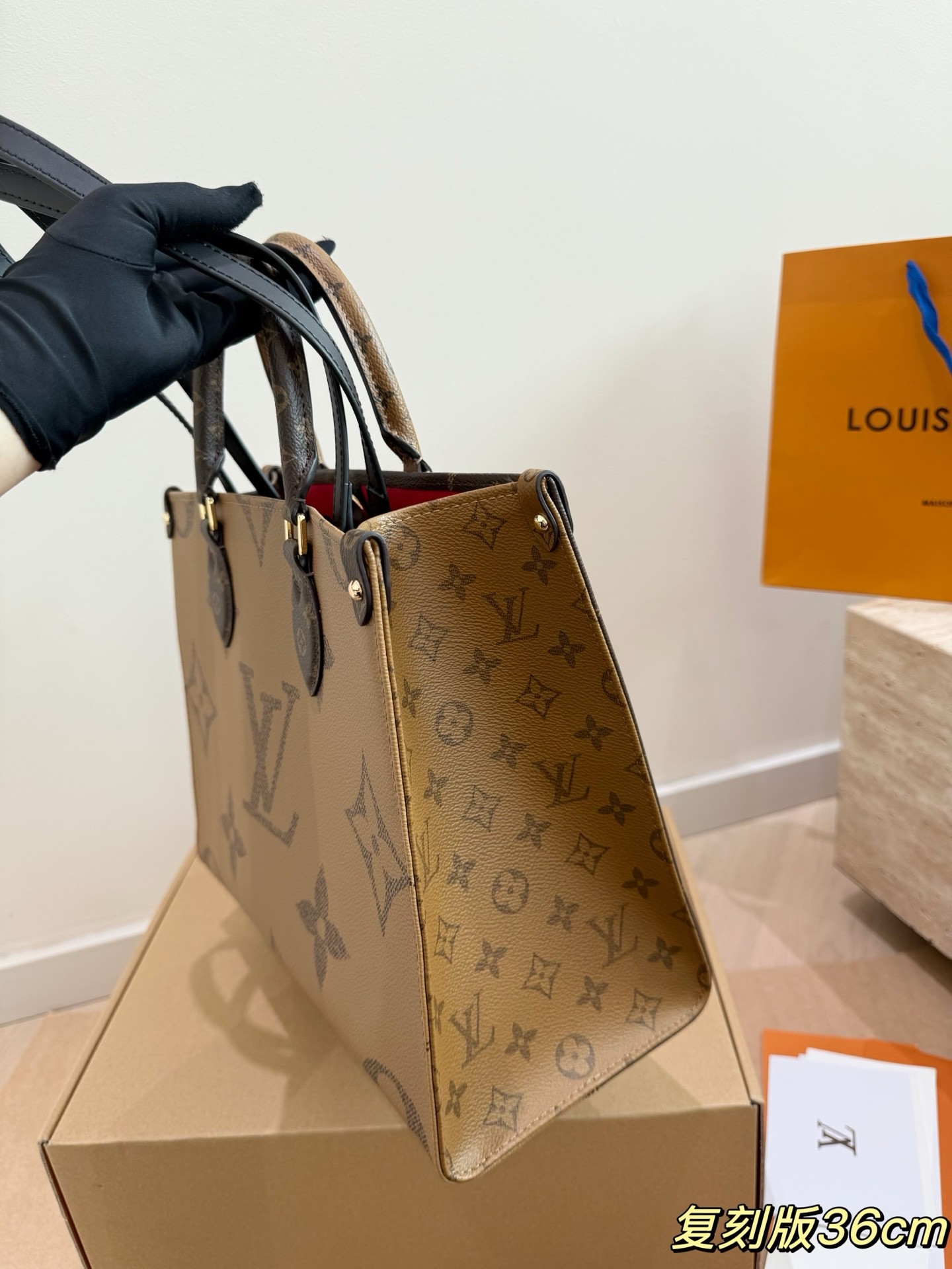 (Louis Vuitton) Onthego MM