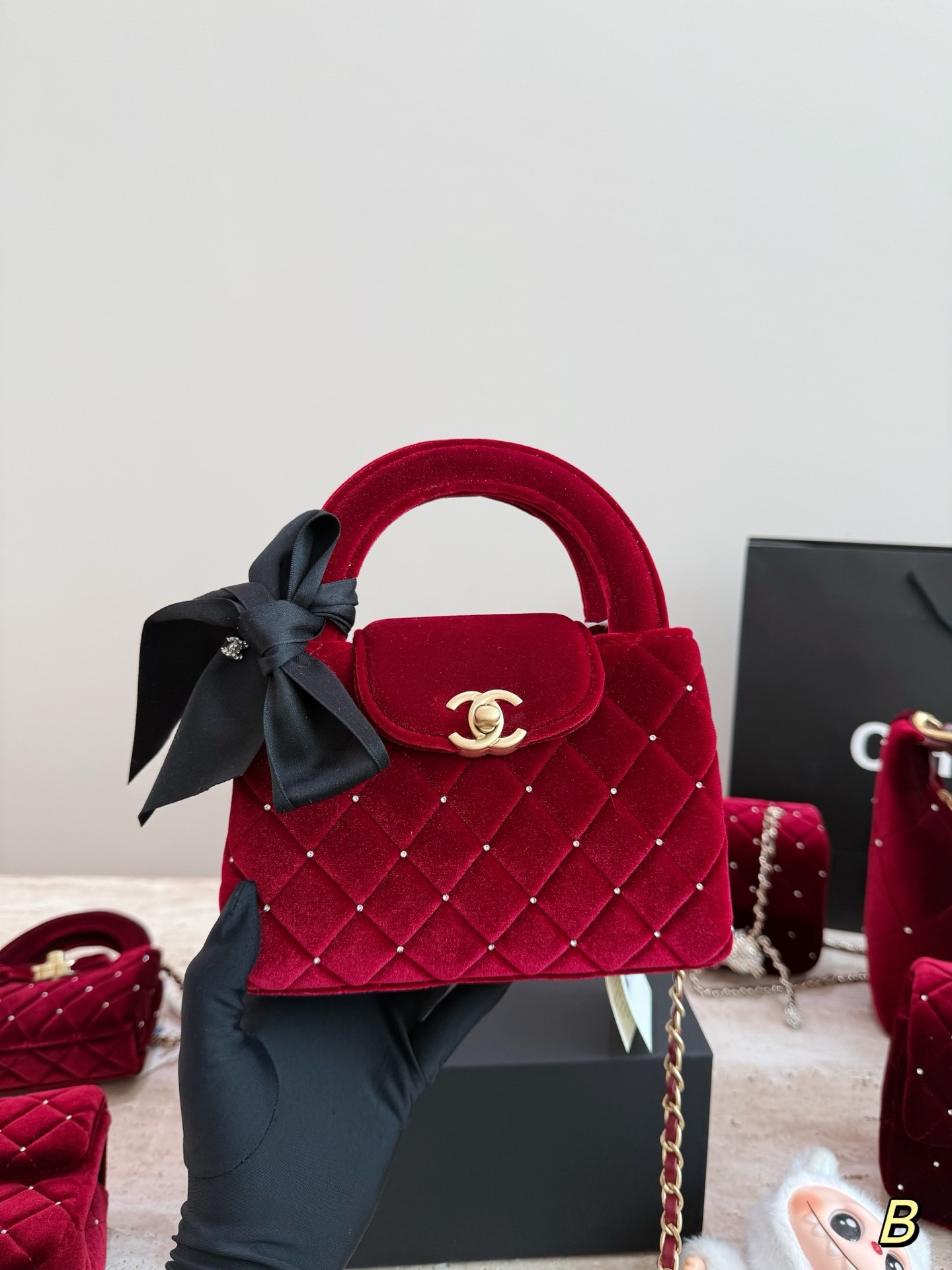 (Chanel) Mini Handbag.