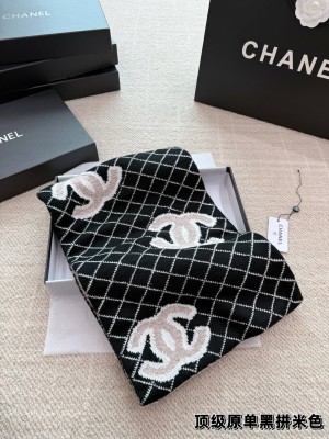 (Chanel) Écharpe en cachemire double face noir-beige
