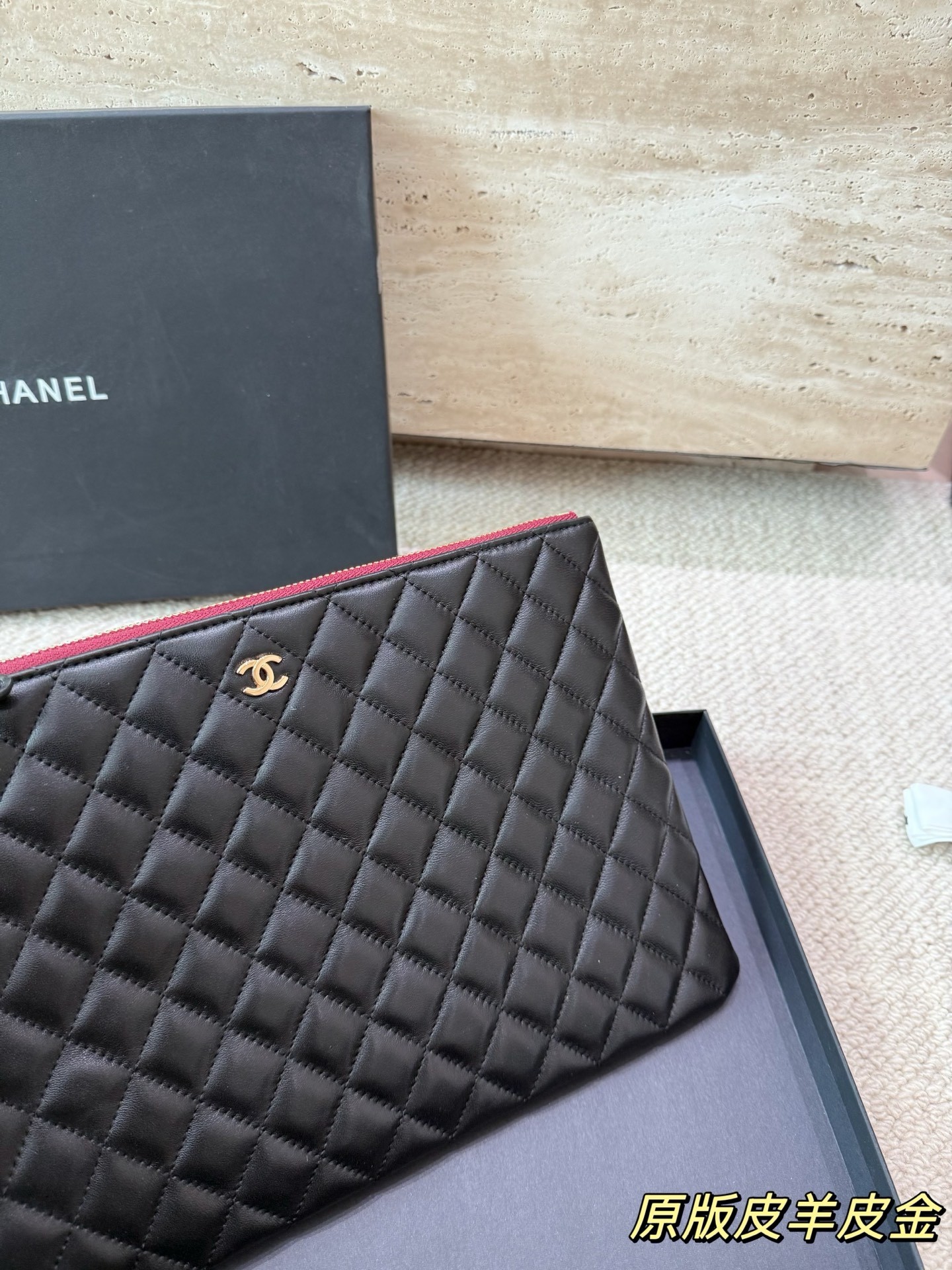 （Chanel）Classic Clutch