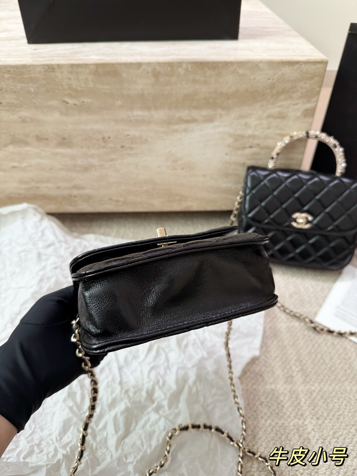 （Chanel）Flap Bag