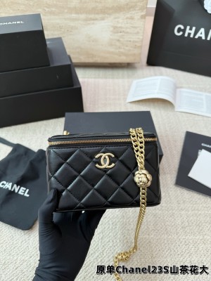 （Chanel）23S Camellia Crush Vanity Case