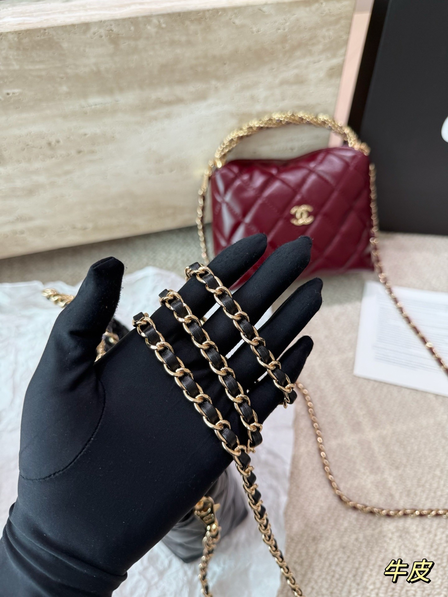 （Chanel）Mini Flap Bag With Top Handle