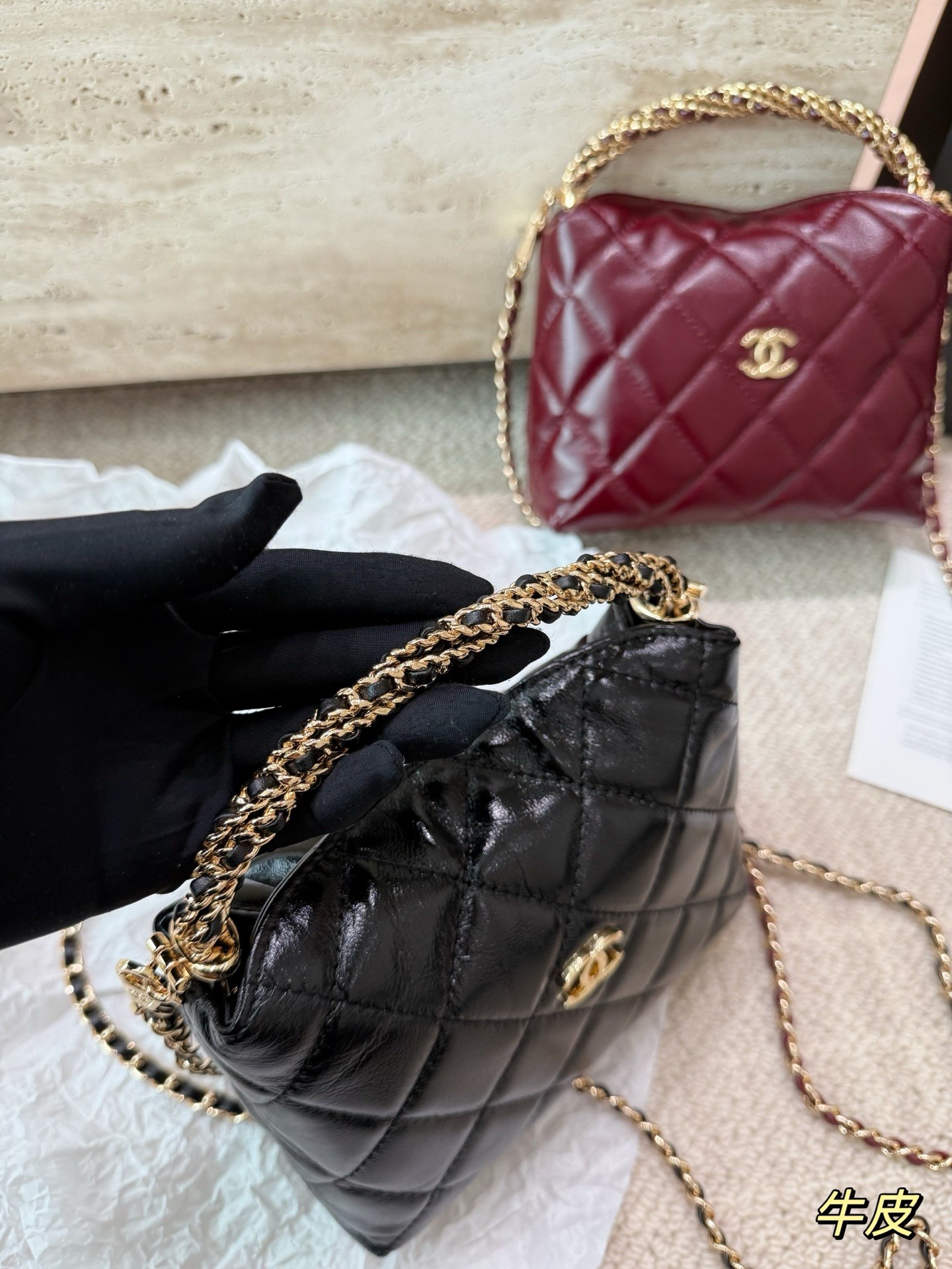 （Chanel）Mini Flap Bag With Top Handle