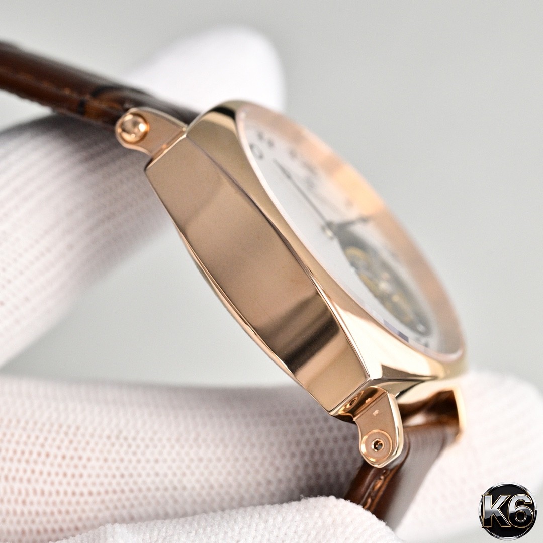 The tourbillon version of the Historiques American 1921 collection by Vacheron Constantin