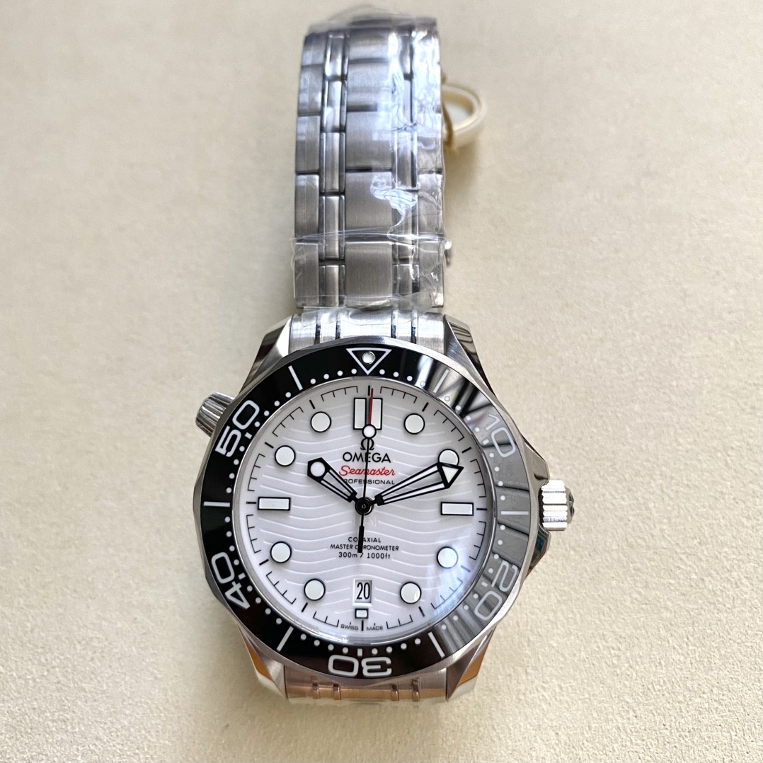 (OMEGA)  Seamaster Diver 300M