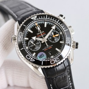 (OMEGA) Seamaster Planet Ocean 600M “Deep Black” Chronograph