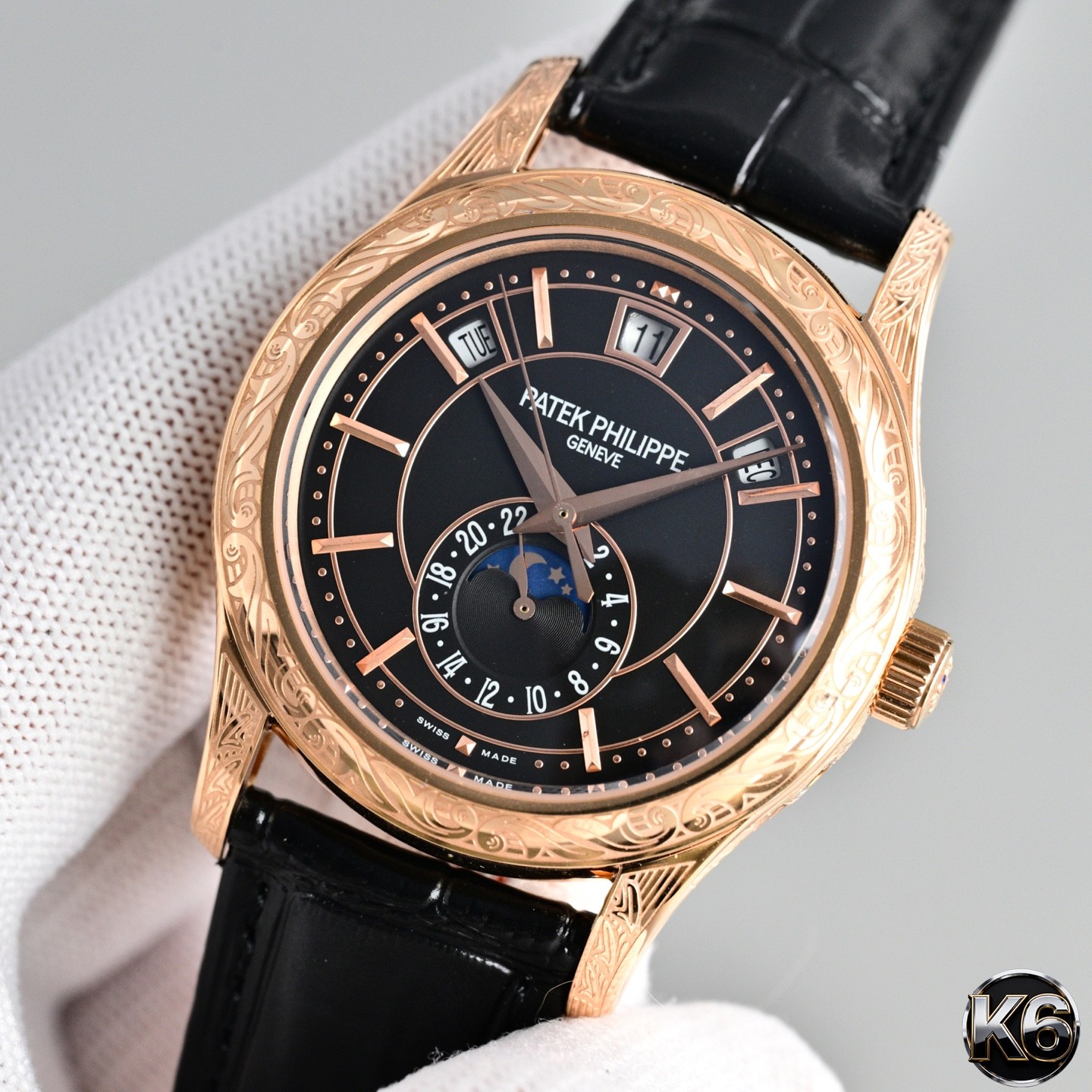 (Patek Philippe) Annual Calendar Watches from the Complicated Watches Collection